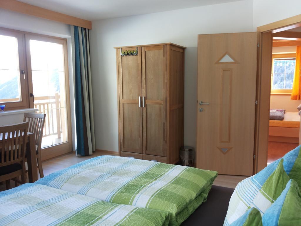 Villa Ferienhaus Marlen à Virgen Chambre photo